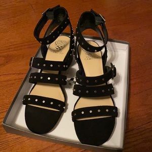 NWT NIB Vince camuto black baylee blunt studded velvet leather sandals